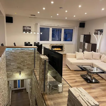 Villa Luxus - Zupko *