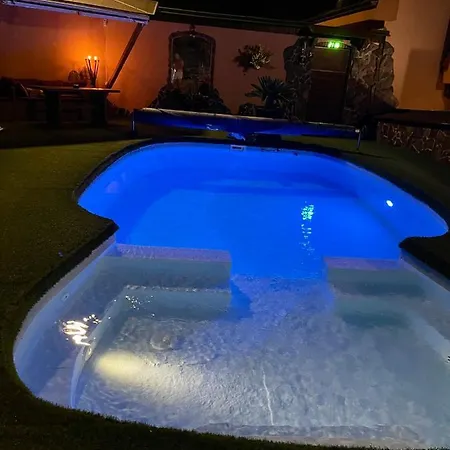 Luxus - Zupko Villa *